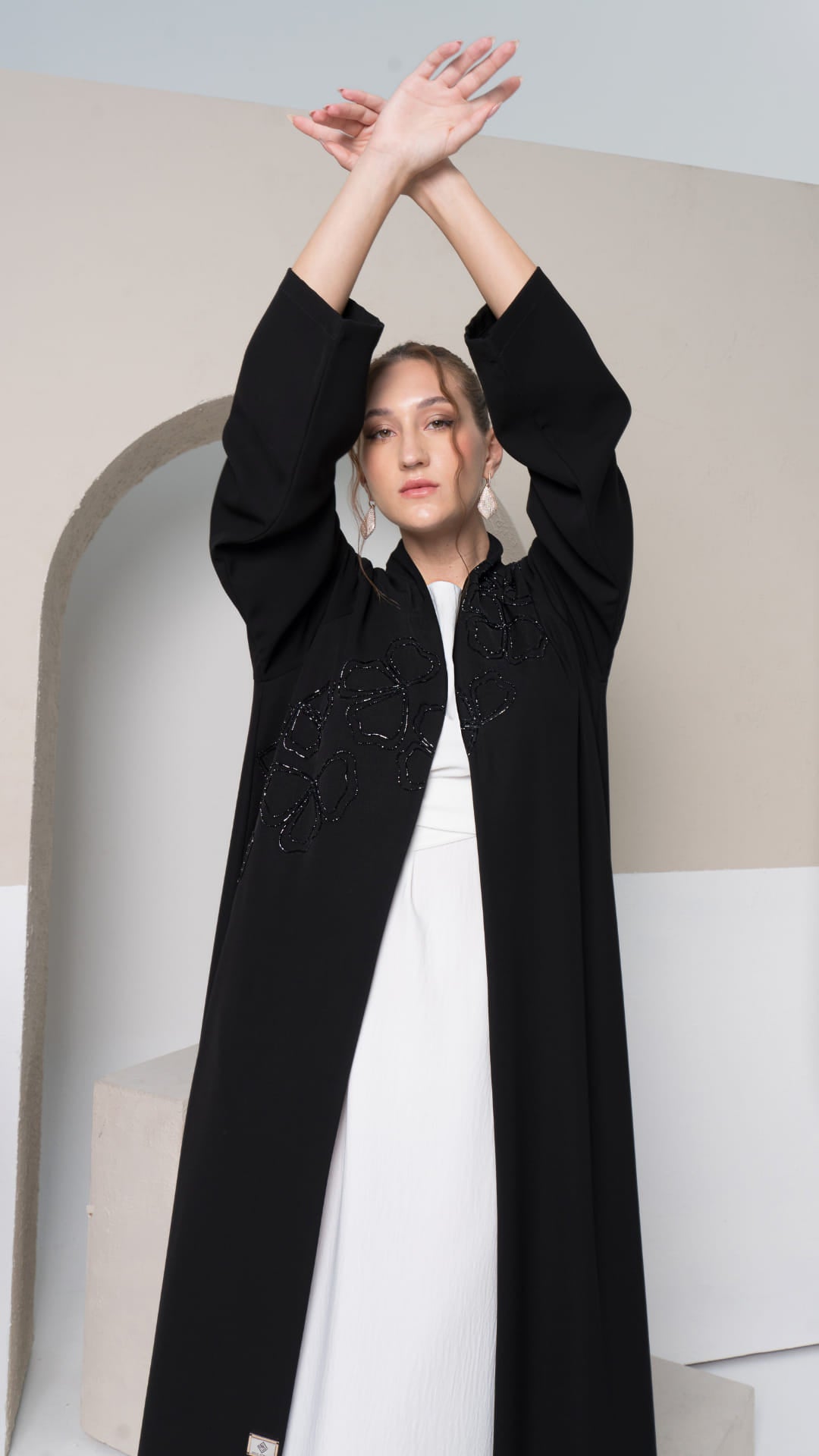 RAZAN Abaya - DIVA ATELIER