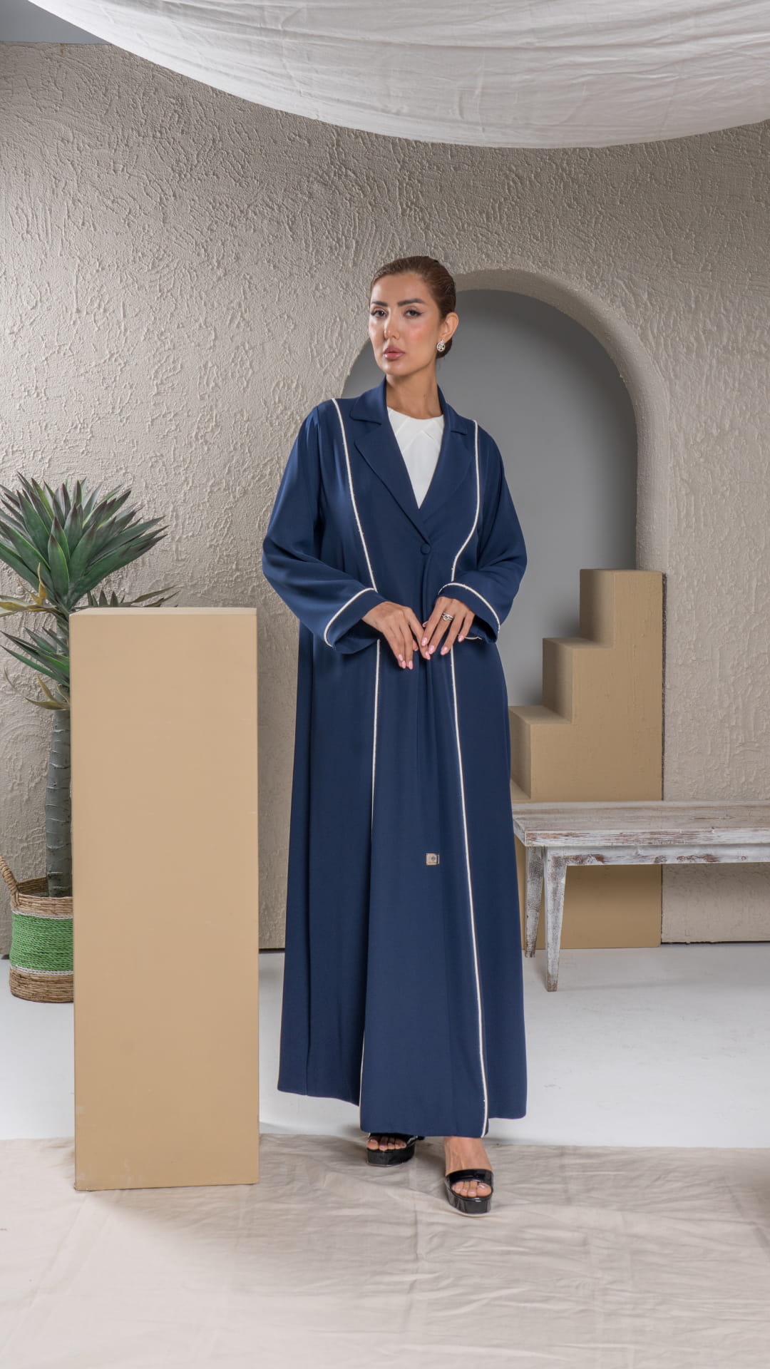 SARA Abaya - DIVA ATELIER