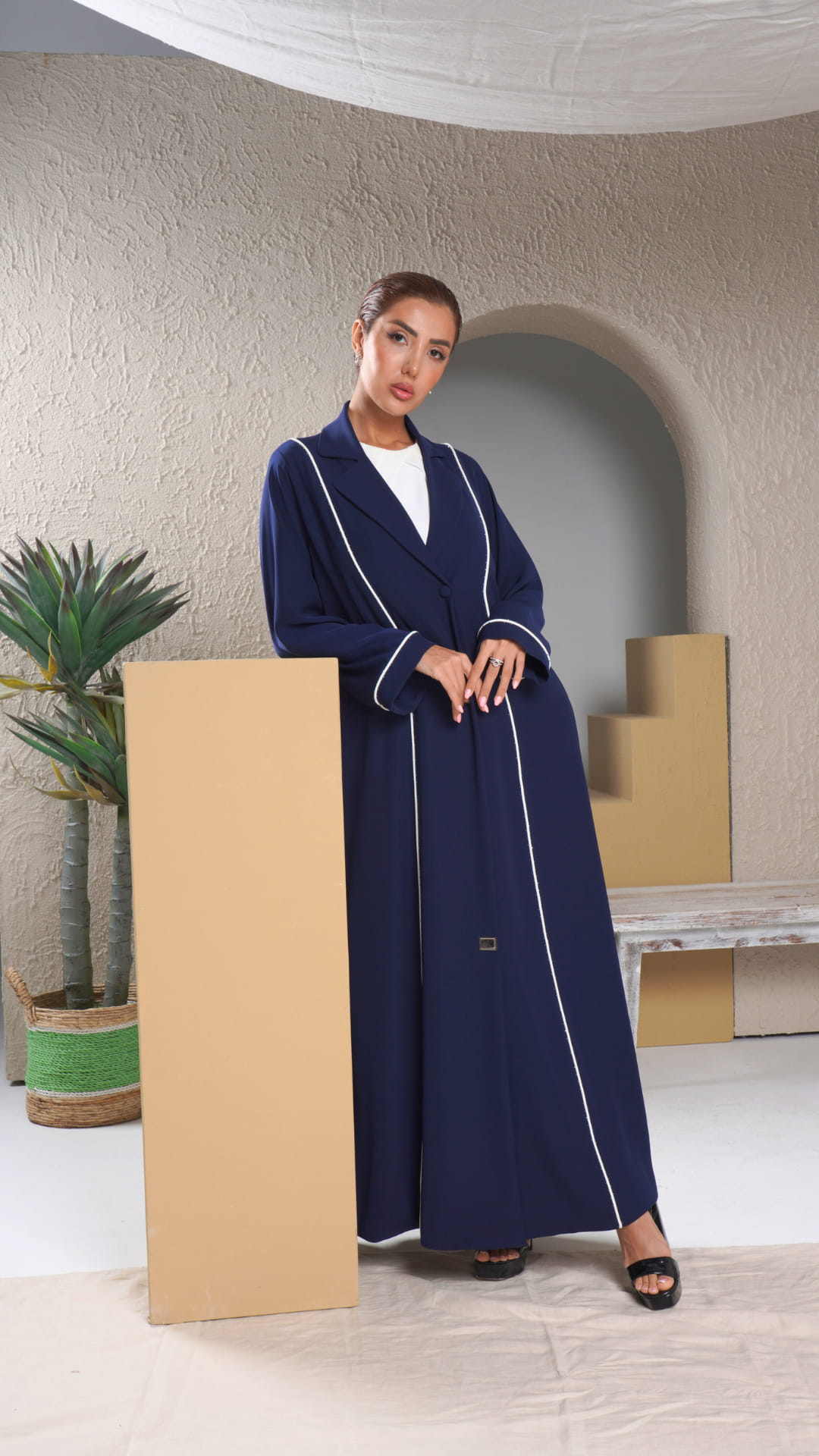 SARA Abaya - DIVA ATELIER