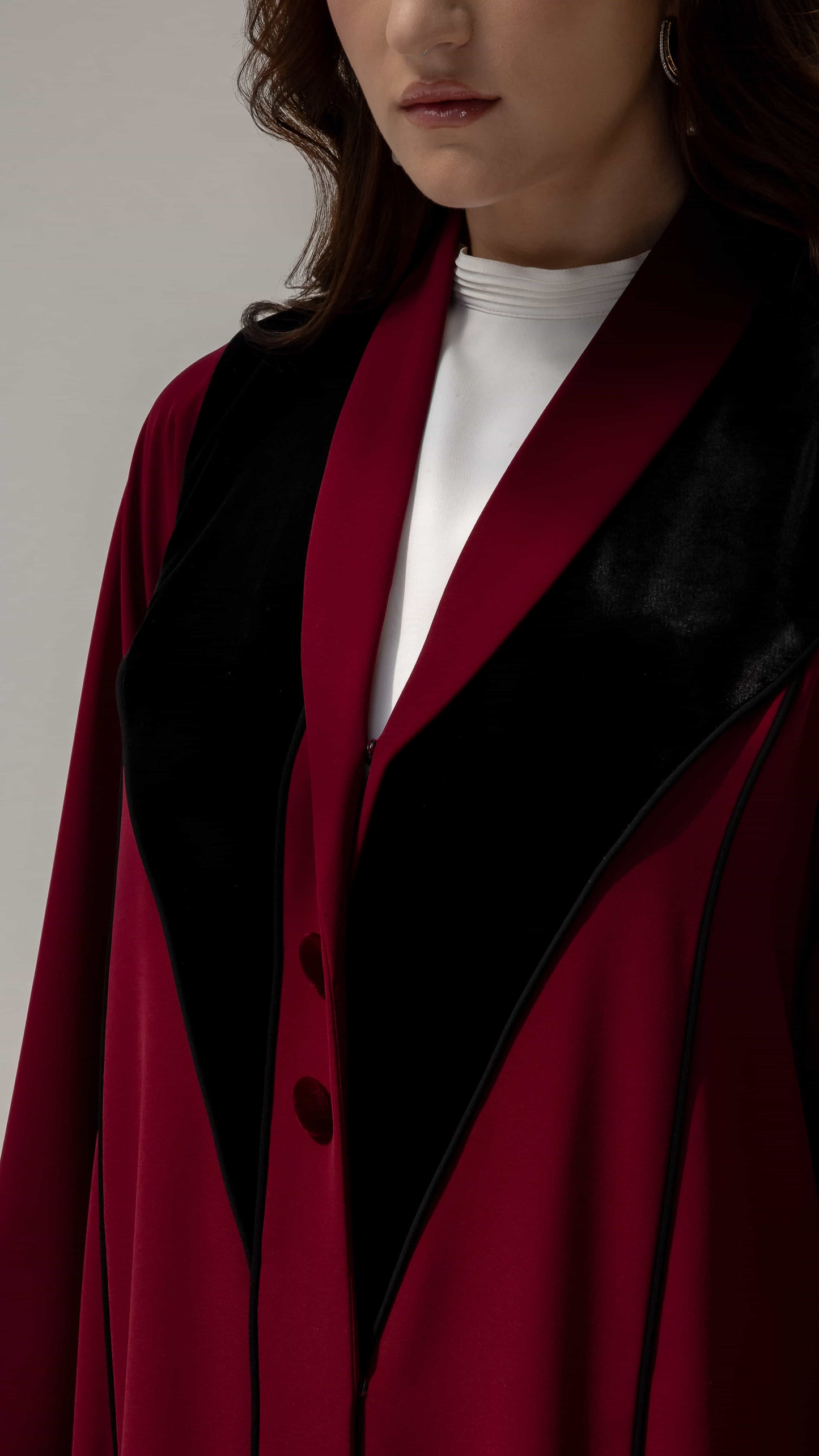 THANA Abaya