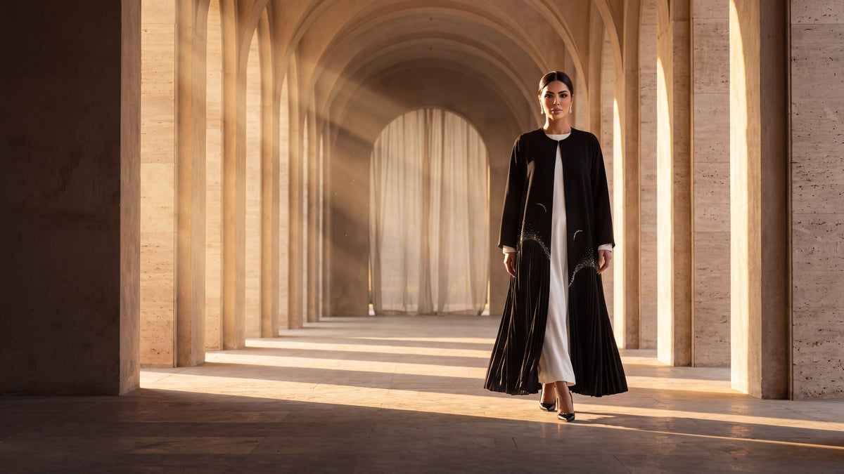 Diva Atelier, Mira abaya