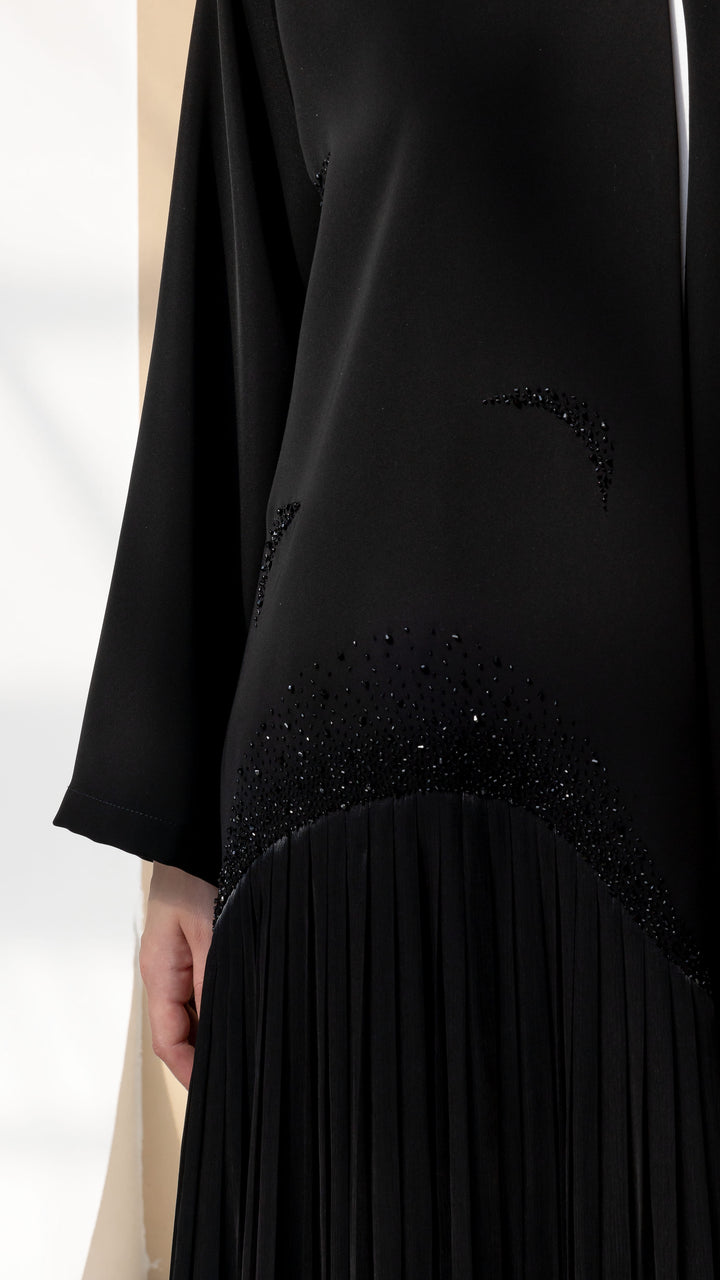 Mira Noir Shadow Luxe black pleated abaya Video