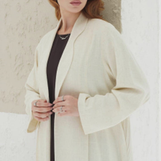 Naima Abaya