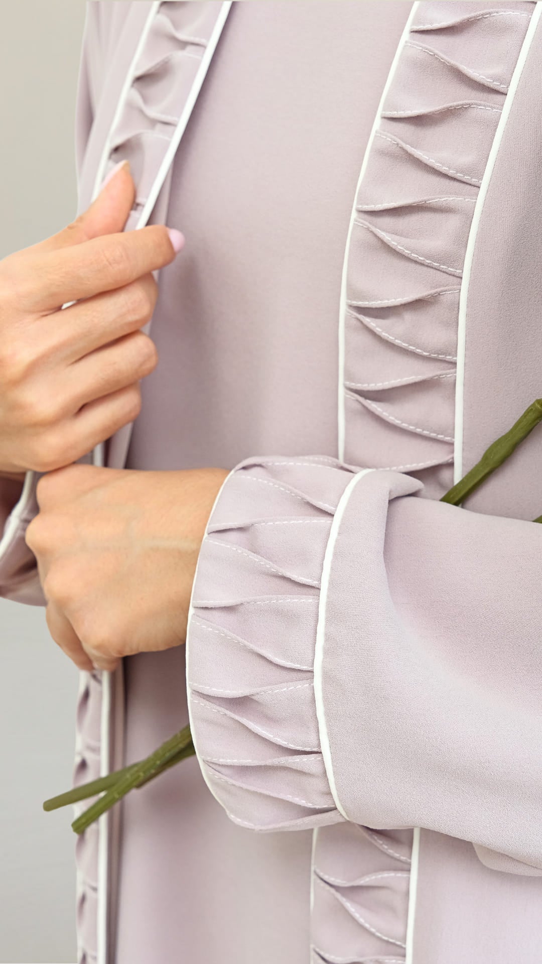 LEILA Abaya