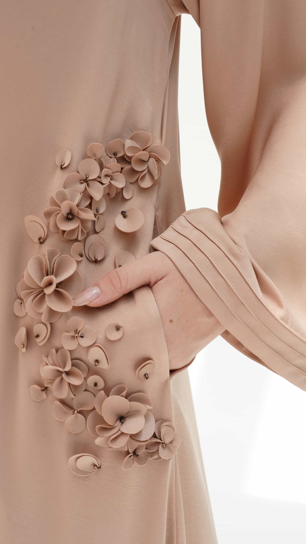 MELINA Petal Bloom Video