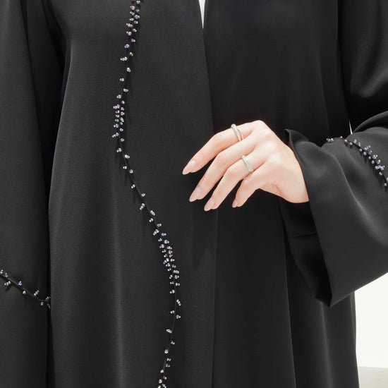 Nisreen Black Abaya