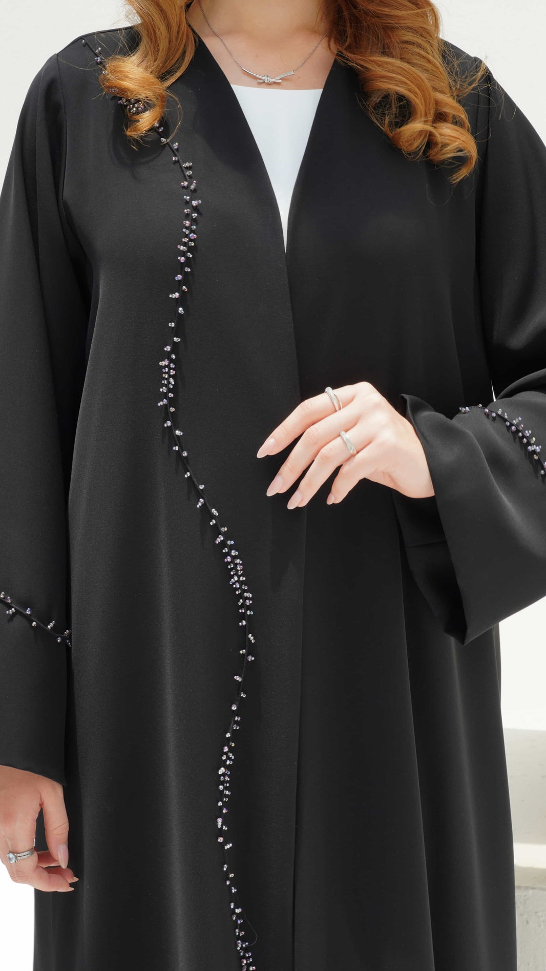 NISREEN | Noir Cascade lxuury black abaya Video